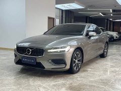 Volvo S60 B4 Smart Luxury Edition - ფოტო 1