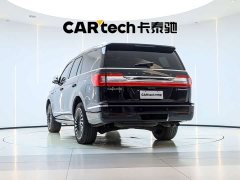 Lincoln Navigator 2020 Presidential Series 3.5T - ფოტო 5