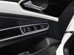 Volkswagen Jetta VS7 280TSI Automatic Entry-Level - ფოტო 9