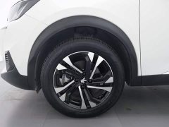 Peugeot 2008 2020 230THP Sharp Elegance Edition - ფოტო 17