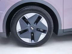 Nio Lerado L60 2024 60kWh Rear-Wheel Drive - ფოტო 7