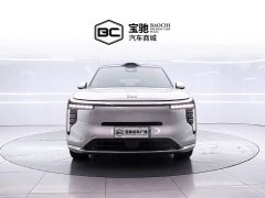 IM Motors Zhiji LS8 52 Max Luxury Six-Seater - ფოტო 2