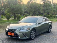 Lexus ES 2022 200 Excellence Edition - ფოტო 1