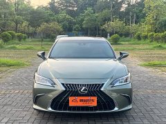 Lexus ES 2022 200 Excellence Edition - ფოტო 2