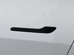 Tesla Model Y Rear-Wheel Drive - ფოტო 15