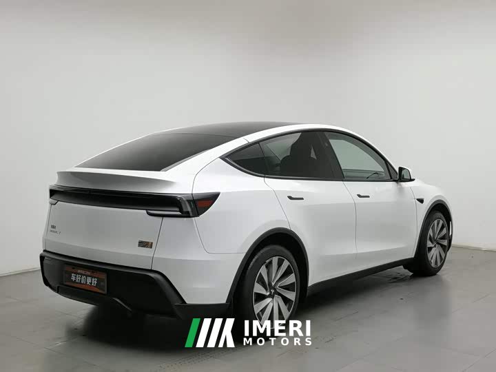 Tesla Model Y Rear-Wheel Drive - ავტომობილი ჩინეთიდან