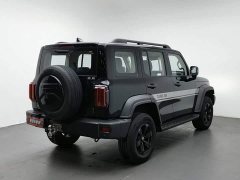 Tank 300 Off-Road Edition 2.0T Conqueror - ფოტო 2