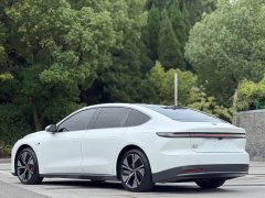 NIO ET7 100kWh Launch Edition - ფოტო 14