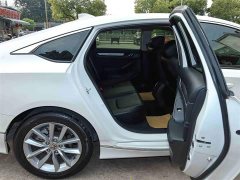 Honda Accord 2022 260TURBO Luxury Edition - ფოტო 18