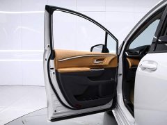 Toyota Sienna 2021 2.5L Hybrid Comfort Edition - ფოტო 12