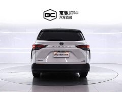 Toyota Sienna 2021 2.5L Hybrid Comfort Edition - ფოტო 4