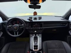 Porsche 2021 Macan 2.0T - ფოტო 2