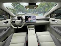 SAIC MG4 2026 530 Smart Fun Edition - ფოტო 15