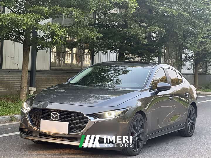 Mazda3 Axela 2.0L Automatic Radiance Edition - ავტომობილი ჩინეთიდან