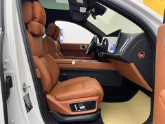 Li Auto L7 Pro - ფოტო 19