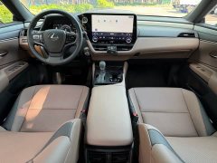 Lexus ES 300h Premium Edition - ფოტო 6