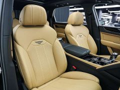 Bentley Bentayga 4.0T V8 Long Wheelbase - photo 15