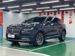 Lincoln Explorer 2021 2.7T AWD Prestige - ფოტო 1
