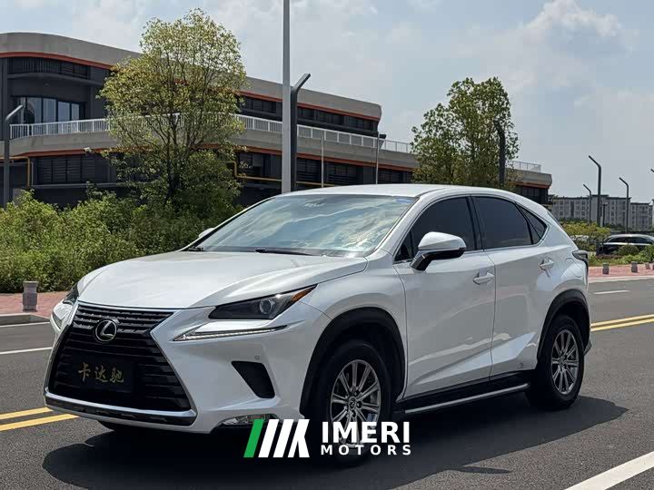 Lexus NX 200 FWD Sharp Edition National V