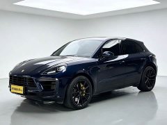 Porsche 2020 Porsche Macan Turbo 2.9T - ფოტო 3