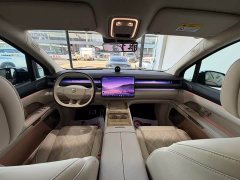 NIO ES8 2026 Seven-Seat Executive Luxury Edition - ფოტო 18