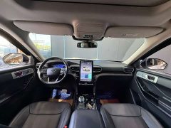 Ford Explorer 2020 EcoBoost 285 AWD Titanium 6-Seater - ფოტო 9