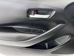Toyota Corolla 2023 1.8L CVT Luxury - ფოტო 10