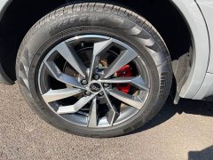 Audi Q5L 45th Anniversary Edition 40 TFSI Luxury Dynamic - ფოტო 13