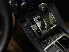 Toyota Vellfire 2021 Crown Hybrid 2.5L HV Premium Edition - ფოტო 14