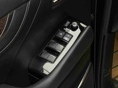 Toyota Vellfire 2021 Crown Hybrid 2.5L HV Premium Edition - ფოტო 6