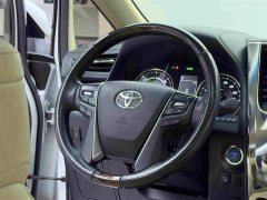 Toyota Alphard Hybrid 2.5L Luxury - ფოტო 14
