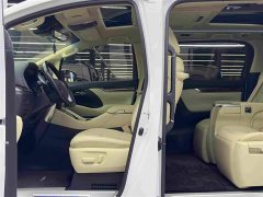 Toyota Alphard Hybrid 2.5L Luxury - ფოტო 8