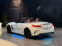 BMW Z4 sDrive 25i M Sport Night Edition - ფოტო 10