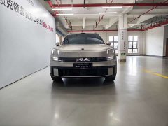 Lynk & Co Geely Lynk & Co 900 1.5T Ultra 6-Seater - ფოტო 3