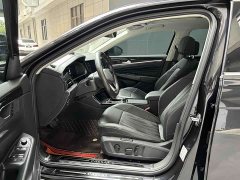 Volkswagen Passat 330TSI Starry Sky Luxury Edition - ფოტო 9