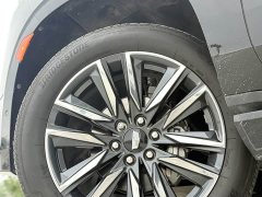 Cadillac Escalade 6.2L Canadian Spec - ფოტო 14
