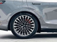 Voyah Lantu FREE Rear-Wheel Drive Qiankun Edition - ფოტო 13