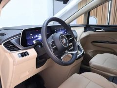 Buick GL8 New Energy Lusang Respect Edition - ფოტო 11