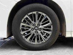 Toyota Vellfire Crown Hybrid 2.5L HV Premium Edition - ფოტო 5