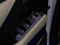 Toyota Vellfire Crown Hybrid 2.5L HV Premium Edition - ფოტო 6
