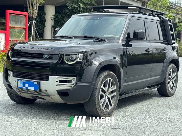 Land Rover Defender 110 P400 Dark Edition