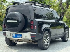 Land Rover Defender 110 P400 Dark Edition - ფოტო 4