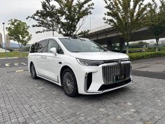 Voyah Lantu Dreamchaser PHEV AWD Luxury Qiankun Edition - ფოტო 3