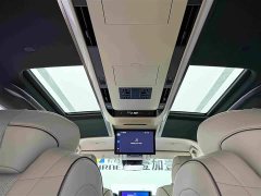 Toyota Vellfire 2024 Crown Hybrid 2.5L Executive Premier Edition - ფოტო 20