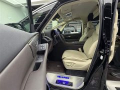 Toyota Vellfire 2024 Crown Hybrid 2.5L Executive Premier Edition - ფოტო 8