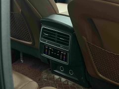 Audi Q7 55 TFSI quattro S line Sport - ფოტო 10