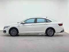 Volkswagen Sagitar 200TSI DSG Feiyue Edition - ფოტო 2