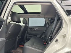 Nissan Qashqai Classic 2.0L FWD Smart Connect Premium Edition - ფოტო 6
