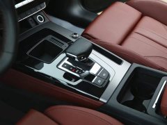 Audi Q5L 40 TFSI Luxury Dynamic - ფოტო 14