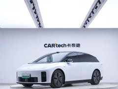 Li Auto i6 Two-Wheel Drive Standard - ფოტო 1